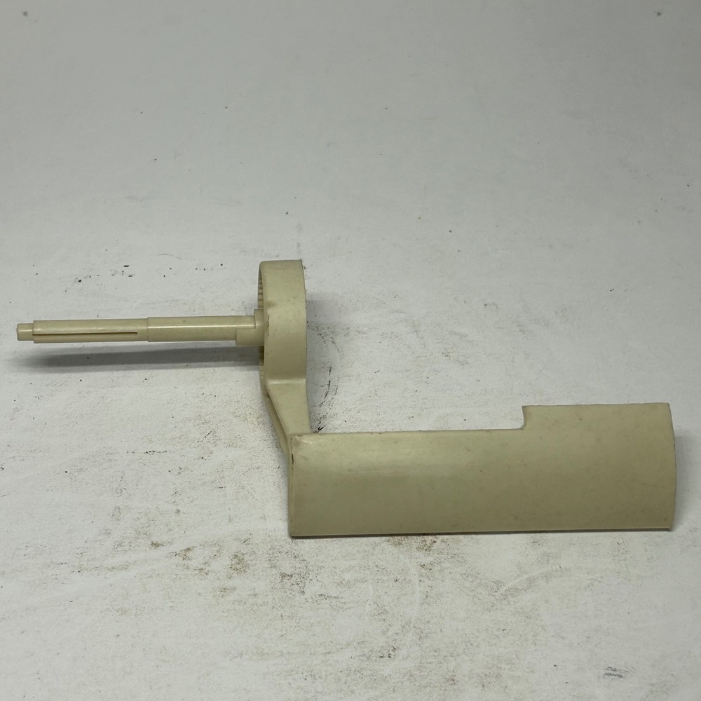 Lawn-Boy Air Vane and Shaft Governor Assembly 609630 Off-White Plastic